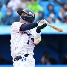ヤクルト・山田哲人、子供たちに届ける304号…池山の球団記録まで3本　9連戦前にチームは離脱者続出も「何とか1勝でも多くという気持ちで…」