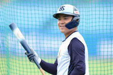 ヤクルト・中村悠平、打撃不振でも戦う姿勢は崩さず「ファイティングポーズをとらないといけない」