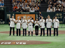 酷暑も吹き飛ぶ「プロ野球 真夏の怪談2025」  ベンチ裏では監督交代の噂や、真偽不明の都市伝説が続々と......