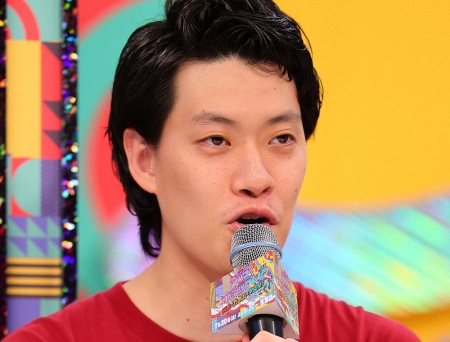 霜降り明星粗品、YouTube活動に批判噴出！「人の悪口言うだけ」の声に言及、新企画「1人賛否」で反論も？