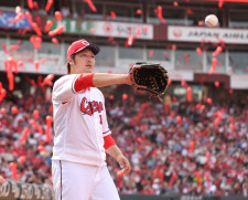 広島・床田　今季2度目完封で3勝目！　7連敗中のチーム救って新井監督も感謝「本当に床田サマサマです」