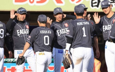 楽天40歳右腕・岸孝之　5回3失点で約1カ月ぶり白星　味方の大量援護に「勝たせてもらったような感じ」