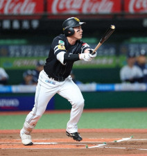 ソフトバンク栗原　スタメン復帰で即先制ソロ！「完璧に捉えてのホームラン」4日に首の痛みを訴え