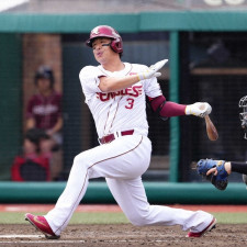楽天・浅村栄斗　15試合ぶりの3安打で通算2000安打まで残り3本