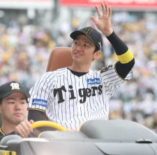 阪神・近本が自身初の1試合5安打で大暴れ　8回の適時打は「飛んでいったと思いました」