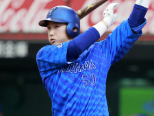 山本祐大が明かすベイスターズの捕手争いへの本音 「12球団一厳しい。突き上げは常に感じている」