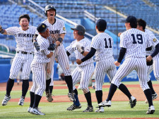 【大学野球】立教大が甲子園のスターと脇役たちの融合でミラクル連発 ８年ぶりのリーグ制覇なるか