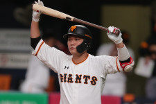 【巨人】緊急昇格・坂本勇人の決勝二塁打を堀内恒夫氏が称賛「さすが」一方で「まだ本物じゃない」「彼本来の振り方ではない...」との指摘も